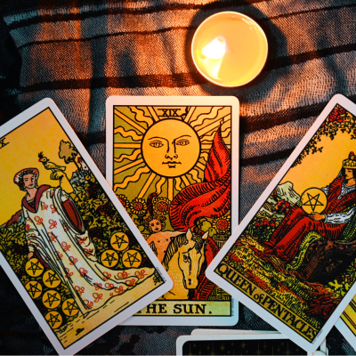 1-on-1 coaching and tarot reading sessions offered by Wise Path Tarot